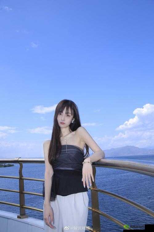 KPL 解说楠楠晒冰川旅行照：绝美风光引人羡
